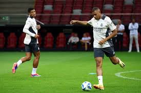 年交易截止 年交易截止